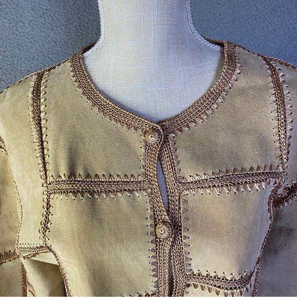 Lisa Intl Vintage Suede Jacket Woman’s L Large Crochet Tan Brown - Picture 2 of 13